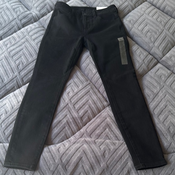 American Eagle Outfitters - Black High-Rise Jegging - Picture 7 of 9